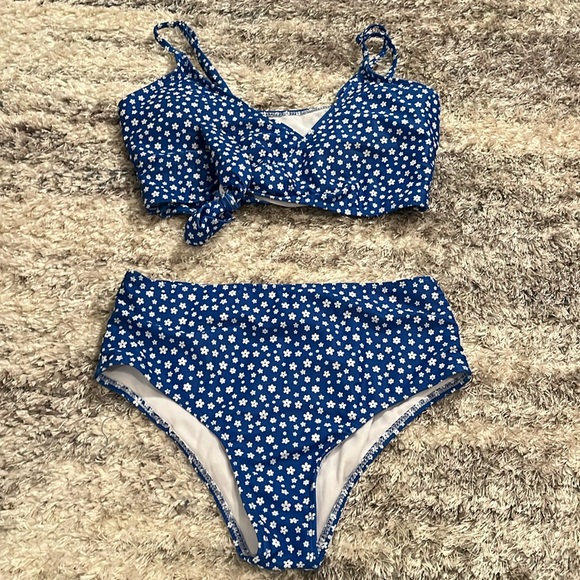 High waisted bikini, blue floral, front tie - Picture 1 of 3